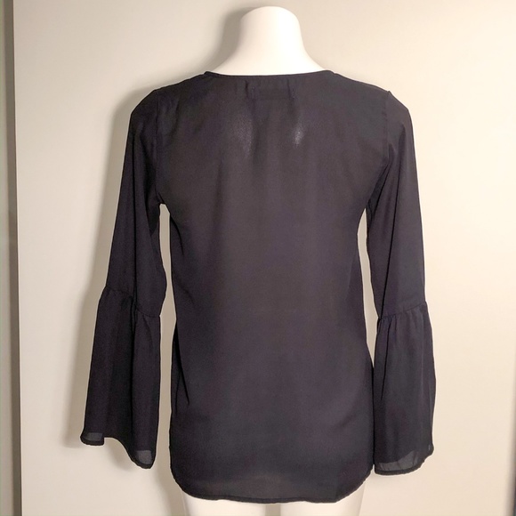 Abercrombie and Fitch Black Blouse - Picture 2 of 3